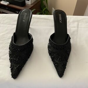 Ladies (new with tags) dressy mules